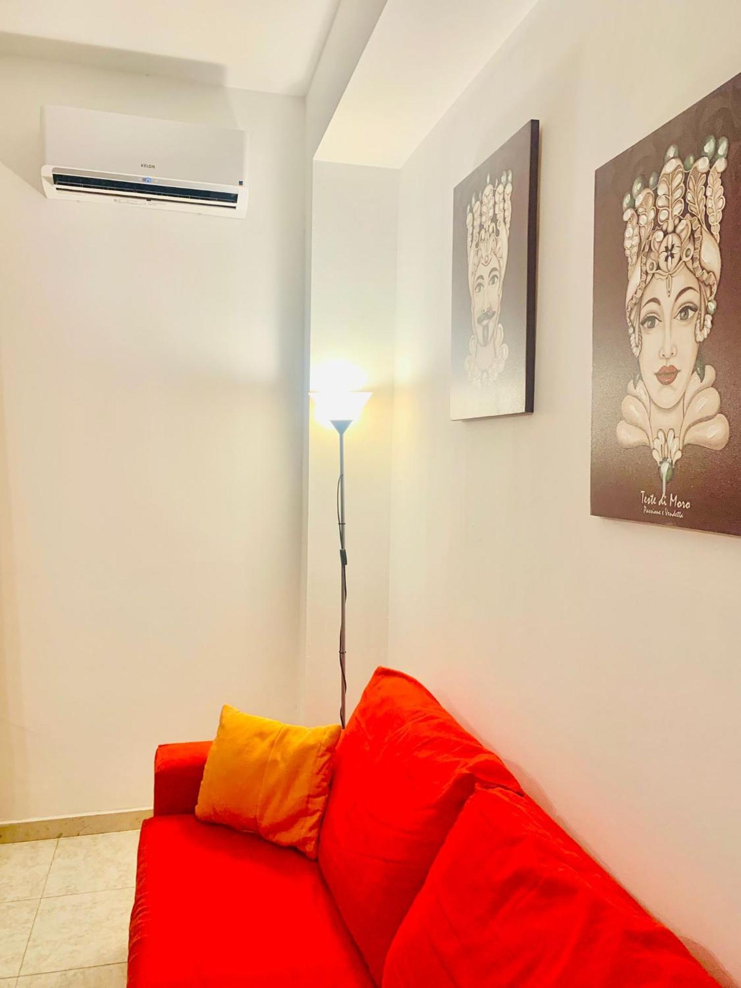 A Un Passo Dal Massimo 1 Apartment Palermo Exterior photo
